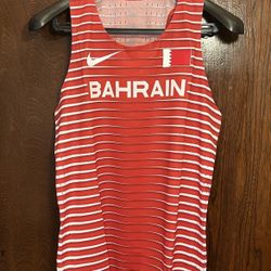 Nike Pro Elite Bahrain Official Track & Field Singlet Mens Size Medium CI6344-657 New