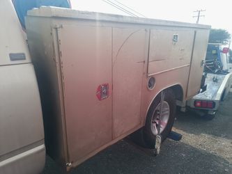 Pacific Utility Bed Flip Top