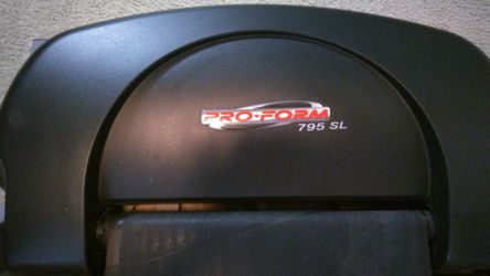Pro Form 795 SL Treadmill Excellent Condition for Sale in