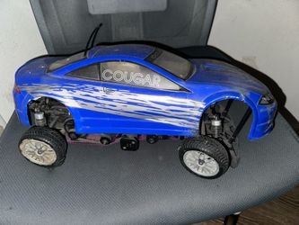 Nitro rc  car and unopened fuel