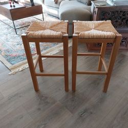 Rattan Bar Stools  40$