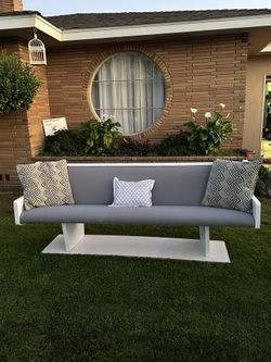Pew/Bench