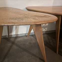 Two Retro Style Kidney Style/🩵 Shaped accent/side tables
