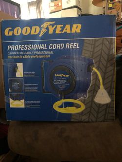 Professional cord reel