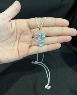 925 Sterling Silver Womens Blue Humming Bird Pendant & Curb Chain