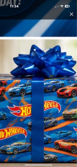 bundle box (32 brand new) cars in box