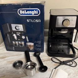 DeLonghi Stilosa EC260BK Espresso Machine Latte Cappuccino Maker Black