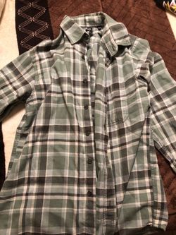 Uni Qlo Flannel Size L 
