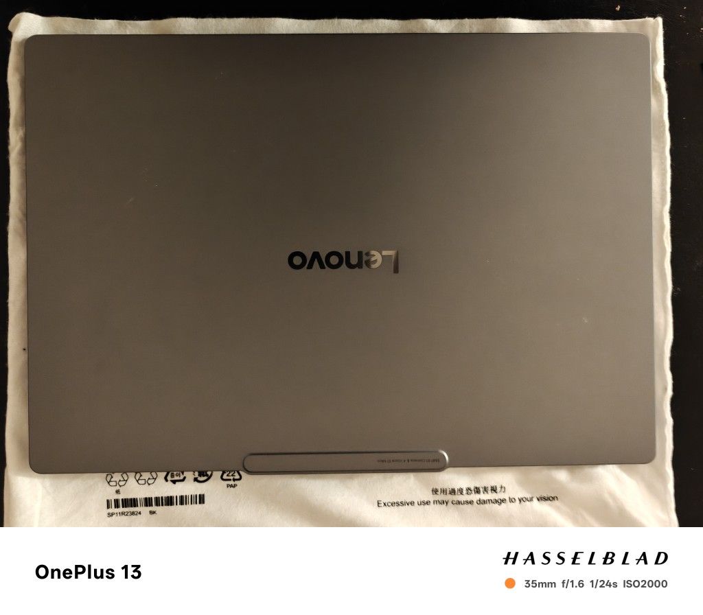 Lenovo slim 7i 14" OLED touchscreen copilot+ pc - aura edition