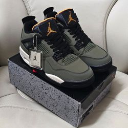 Jordan 4 Retro 