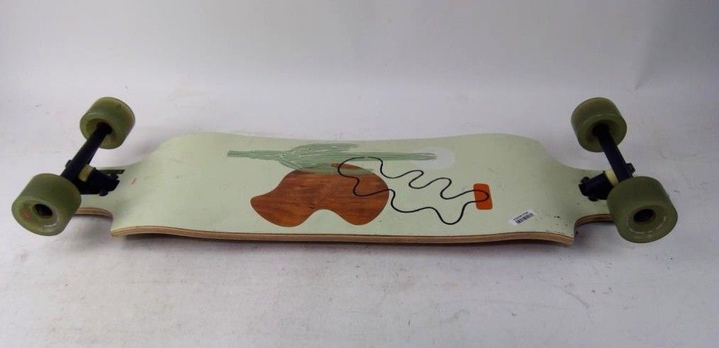 GLOBE Longboard.