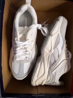 Reebok woman’s shoes