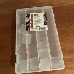 CRAFT OR ART BOXES