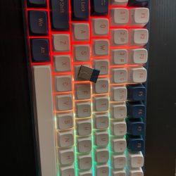 Royal Axe Wireless Keyboard 