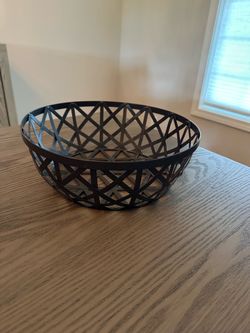 Metal bowl