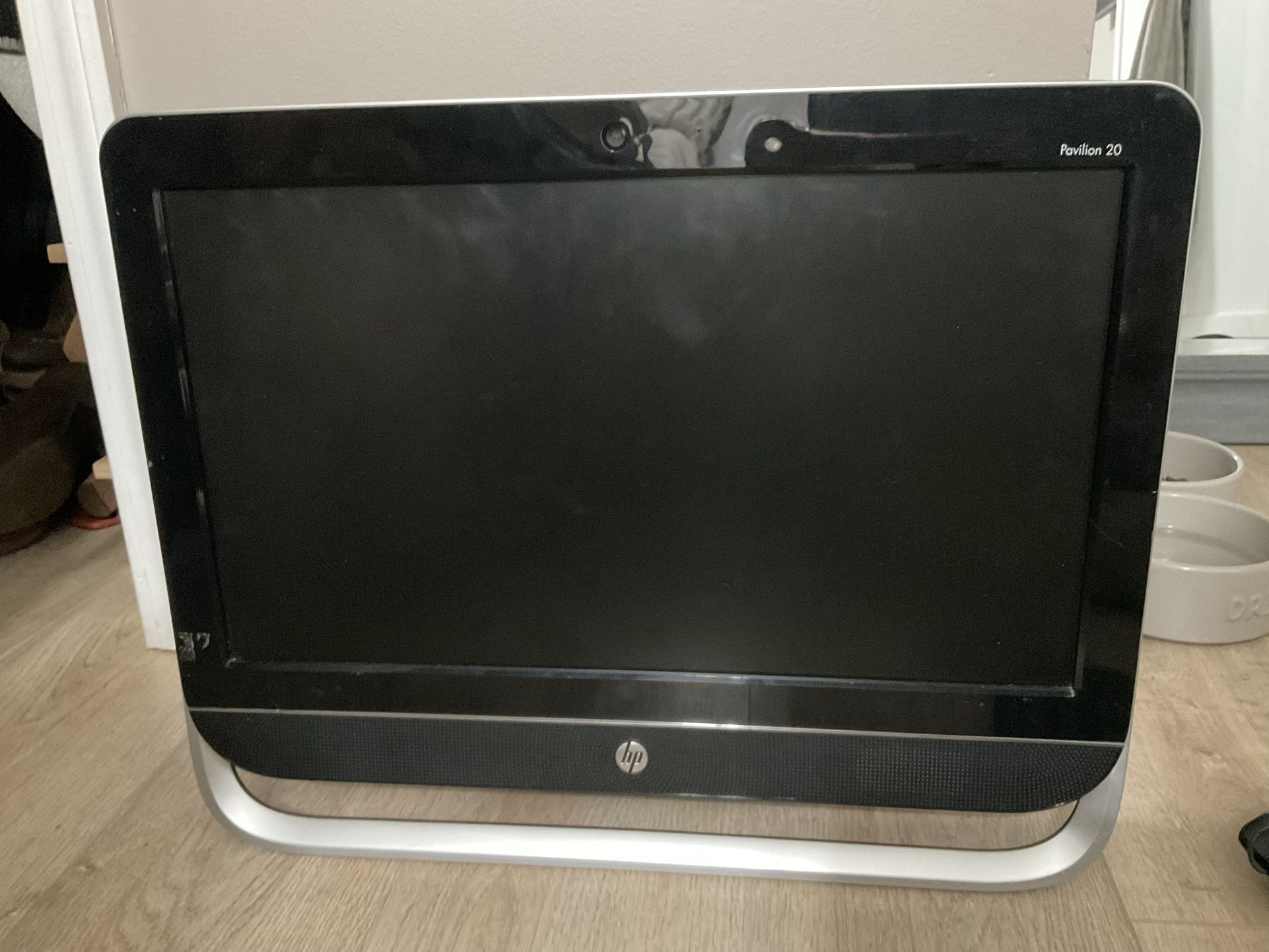HP pavilion 20 Desktop
