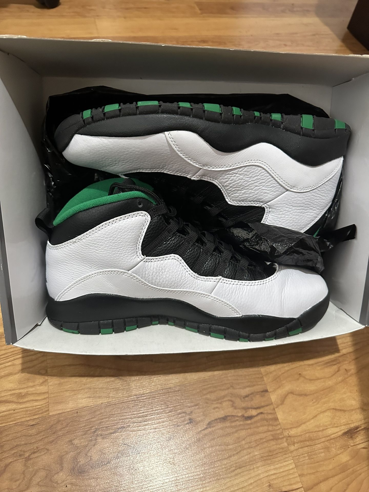 Retro Jordan 10s Size 11