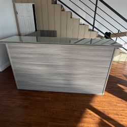 Reception Desk 