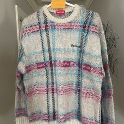 Supreme Sweater