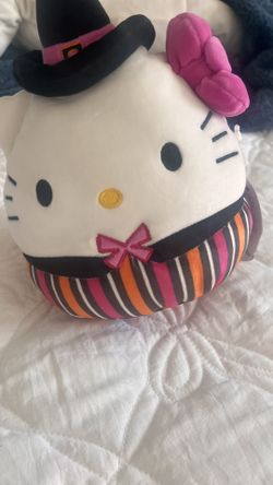 Hello kitty Squishmellow