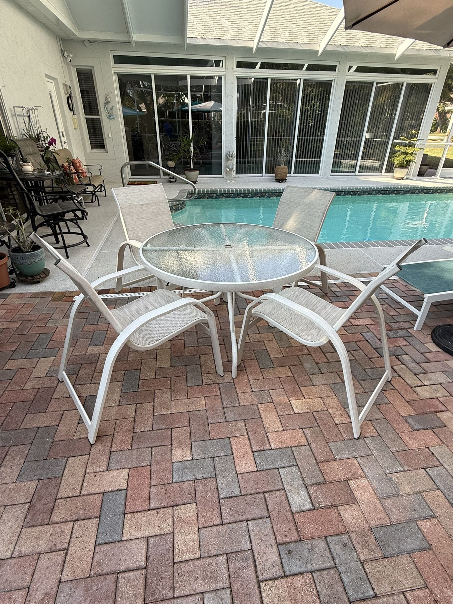 Patio Table With 4 Chairs- 48” $125