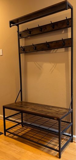 Entry rack