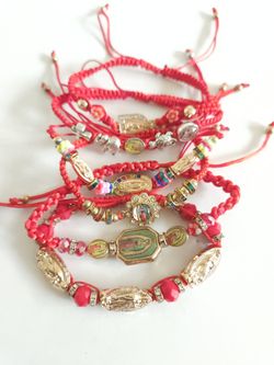 Red and Gold Beaded Bracelet Set