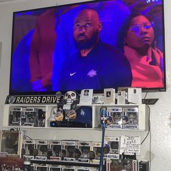 65 inch Vizio smart TV