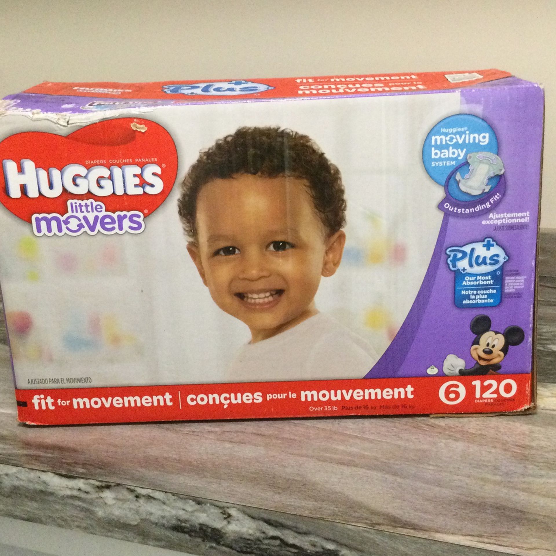 Huggies little movers plus  Size 6  120 Count