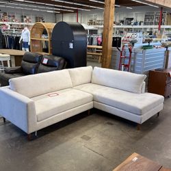 Camile Velvet Right Facing Sectional Sofa 