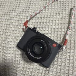 Leica Q3