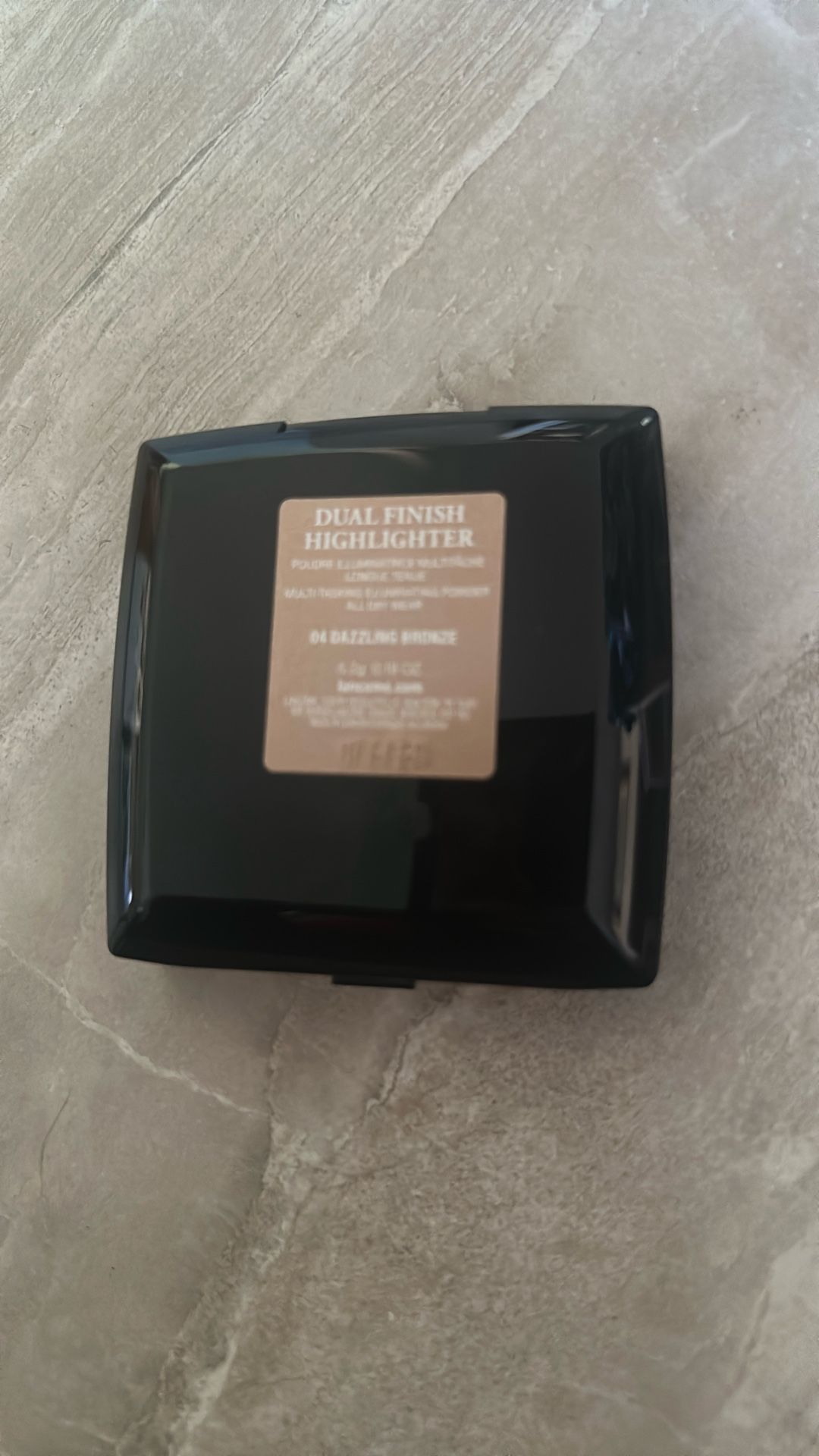 Dual finish highlighter