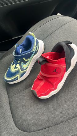 Pair of shoes Nike running size 2y and Jordan’s 1y