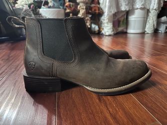 Ariat Chelsea Boots 10.5 ee (wide)