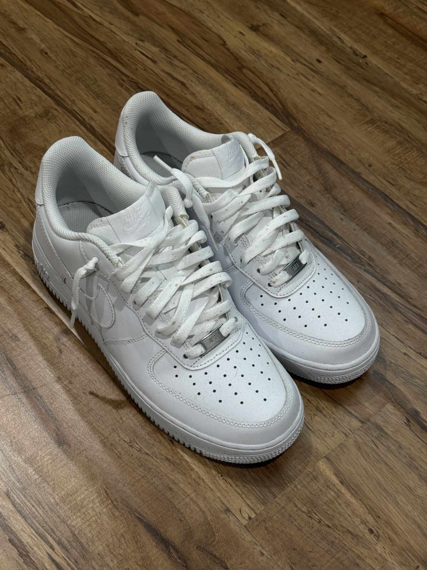 Nike Air Force 1 (size 10)