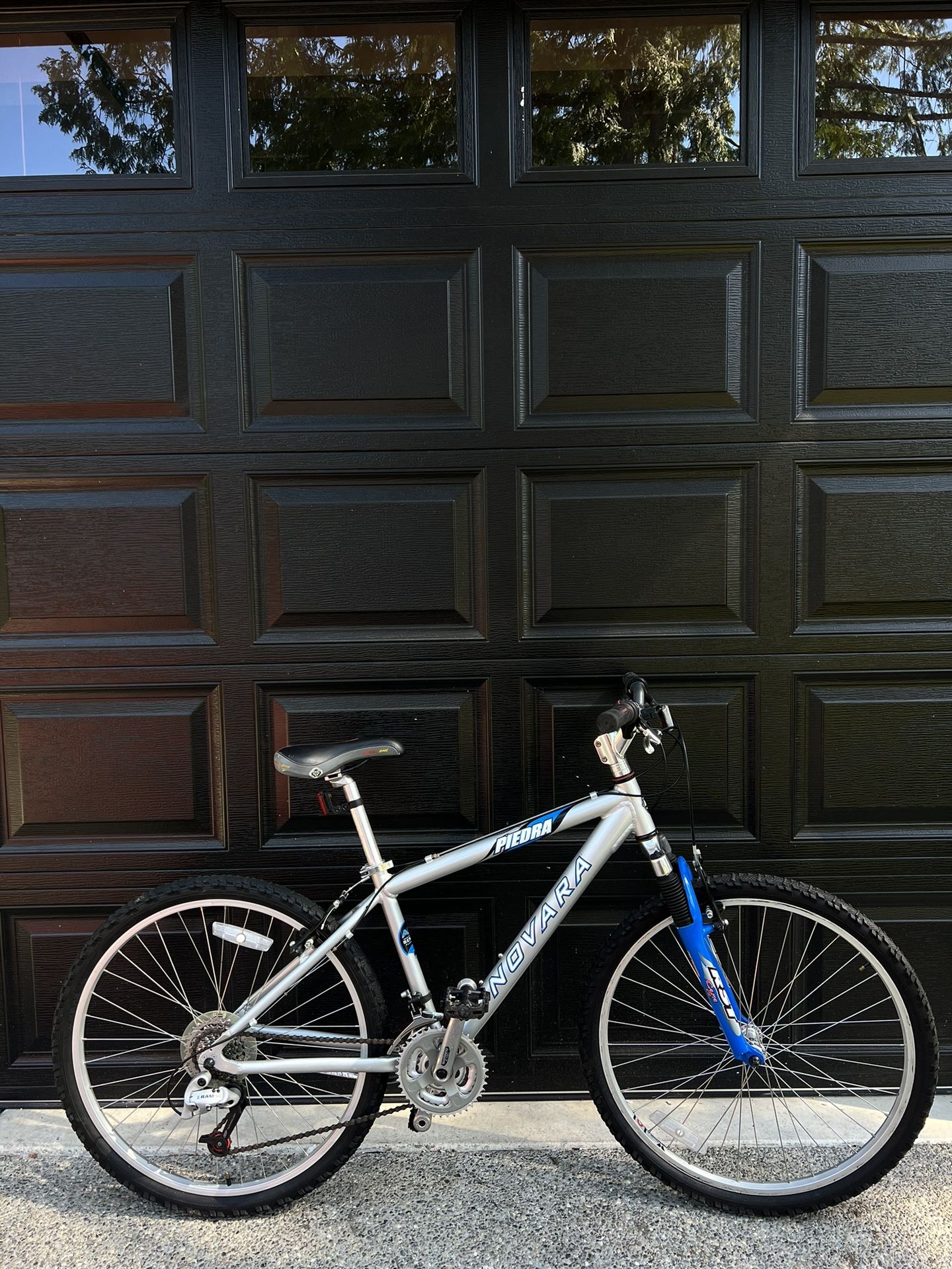 Novara Piedra Mountain Bike 26”