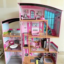 KidKraft Shimmer Mansion Wooden Dollhouse with Accessories, assembled. Used.
