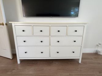 IKEA - 8 drawer chest