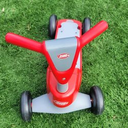 Radio Flyer Scoot 2 Scooter