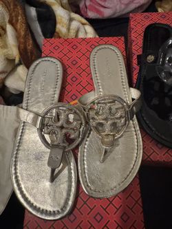 Tory Burch Size 6