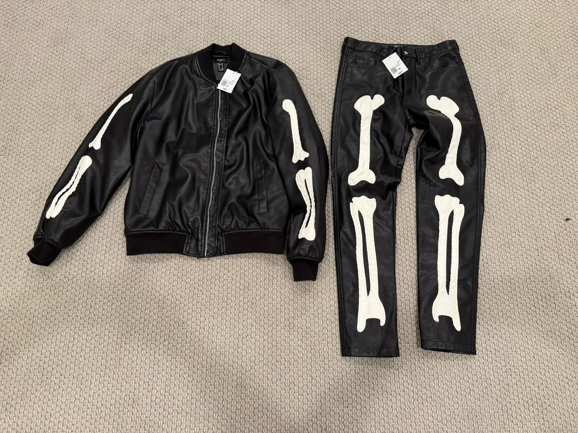    Forever21 Men’s Leather Skull Jeans & Jacket 