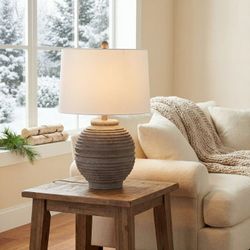 Set of 2 contemporary table lamps Safavieh lights