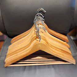 $ 5.00 Heavy Duty Wood Hangers (15)