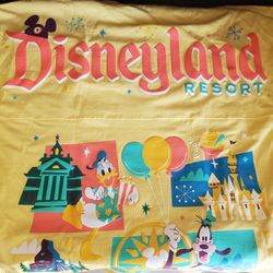 Disneyland Spirit Jersey Nwt M