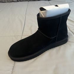 Women Black Mini Ugs