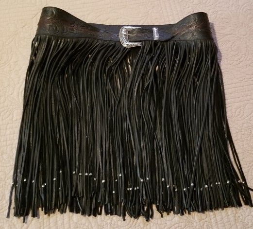 Ladies Leather Belt w/Tooling Detail & leather Fringe (READ POST)