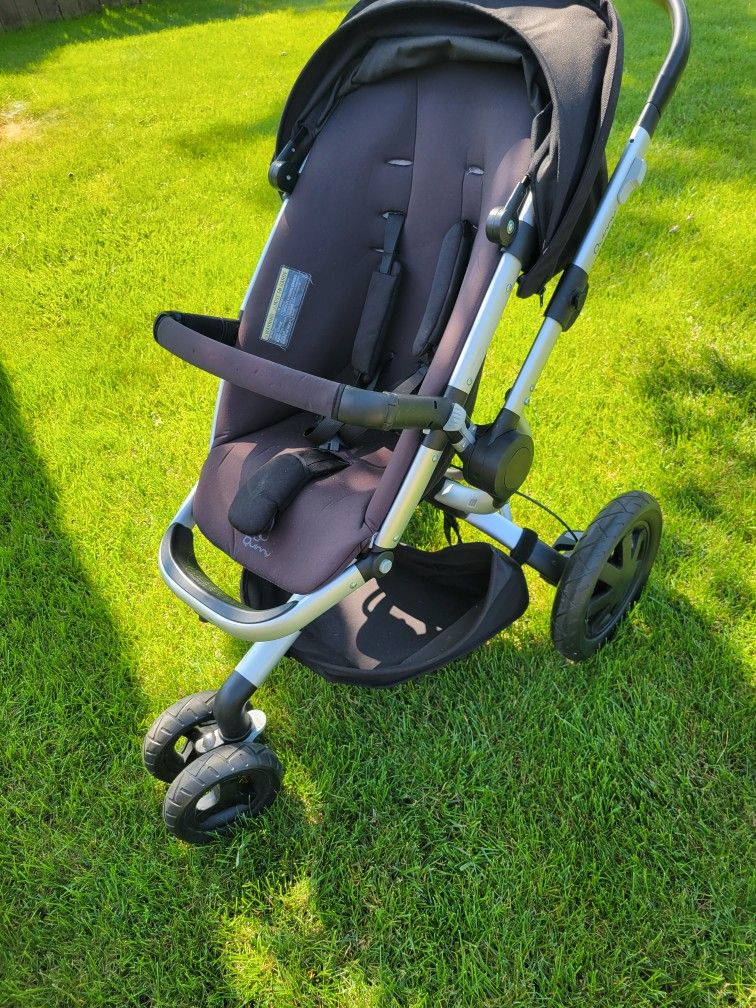 Quinny Buzz Xtra Stroller With Cup Holder