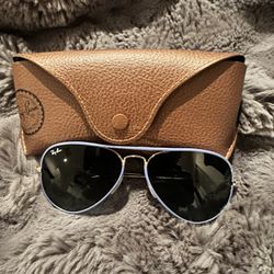 Light Blue Ray-Ban Aviator Sunglasses 