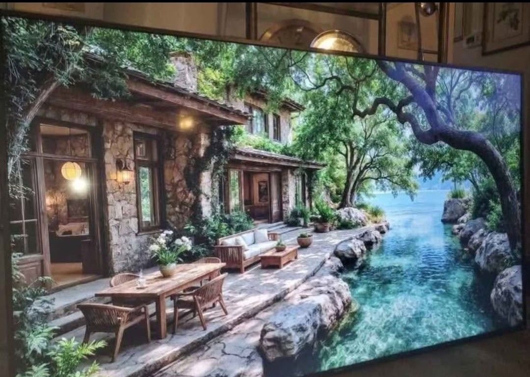 58" hisiense roku smart tv 4k basically new great quality pic come with swivel mount 