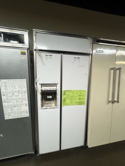 OPEN BOX GE MONOGRAM 36”WIDE PANEL READY BUILT IN REFRIGERATOR